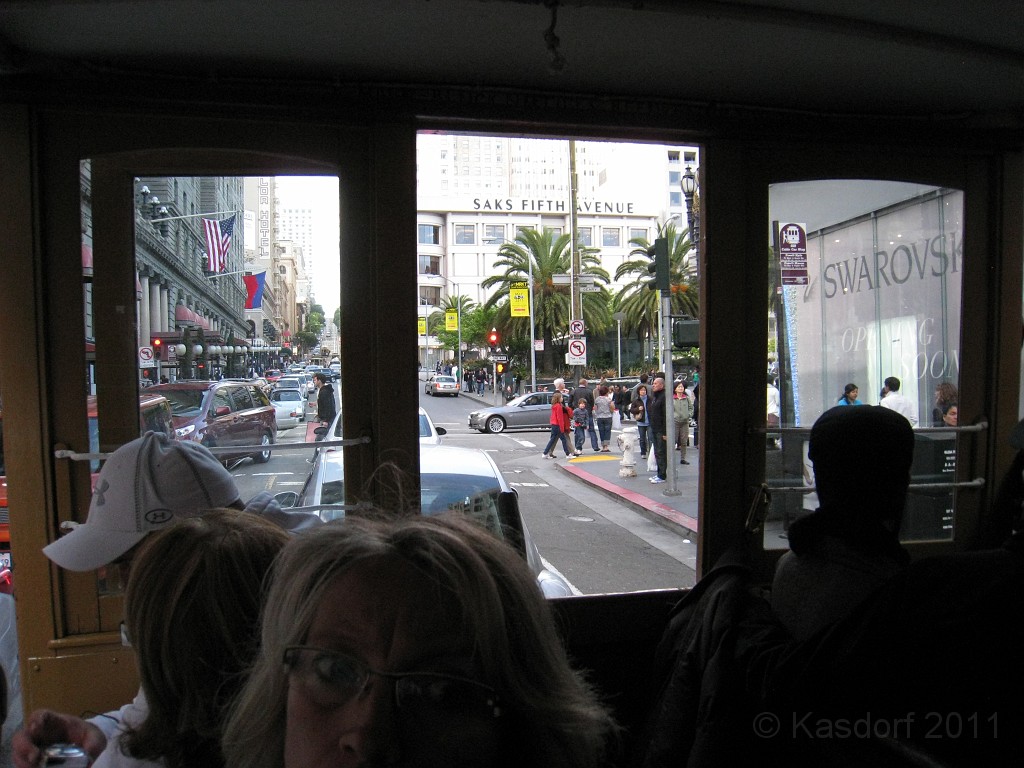 2011 Bay 2 Breakers Saturday 1030.JPG - I was able to participate in the 2011, 100th anniversary of the San Francisco Bay to Breakers 12K race. A great weekend for sight seeing and racing.